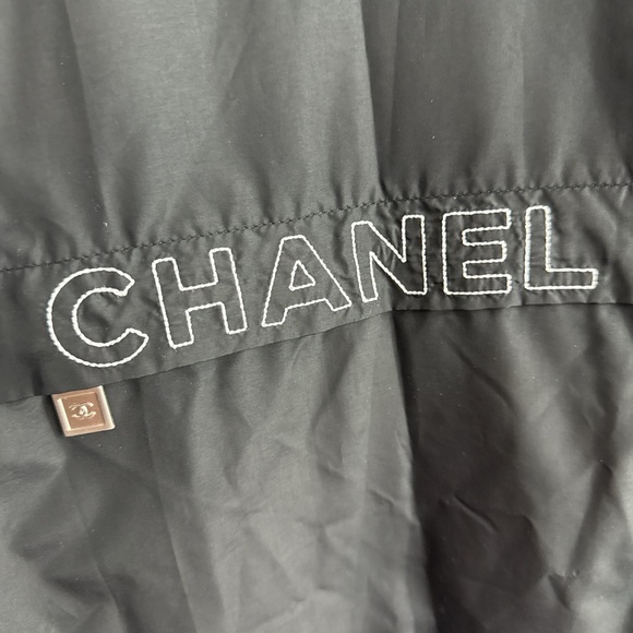 Vintage Chanel Black and White Jacket - Picture 8 of 8